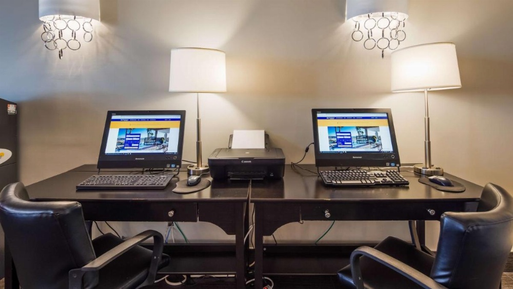 Best Western Laval-Montreal